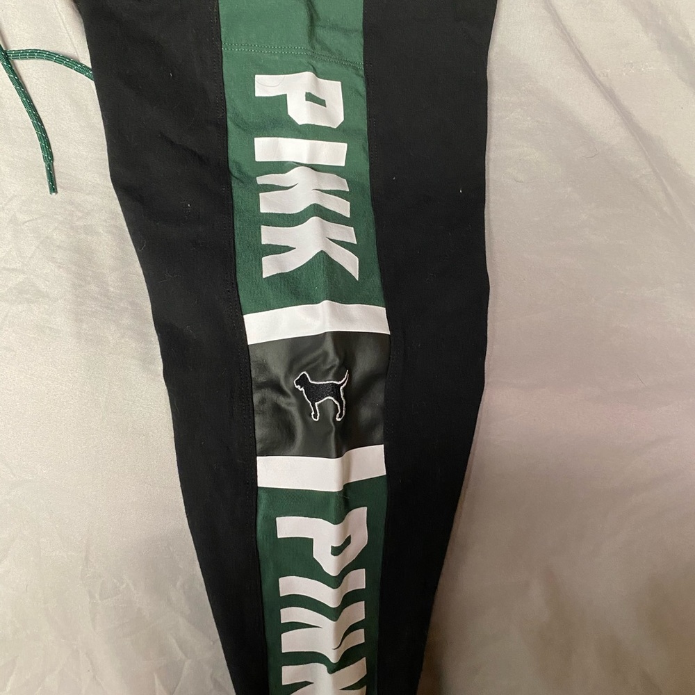 Victoria Secret Pink leggings